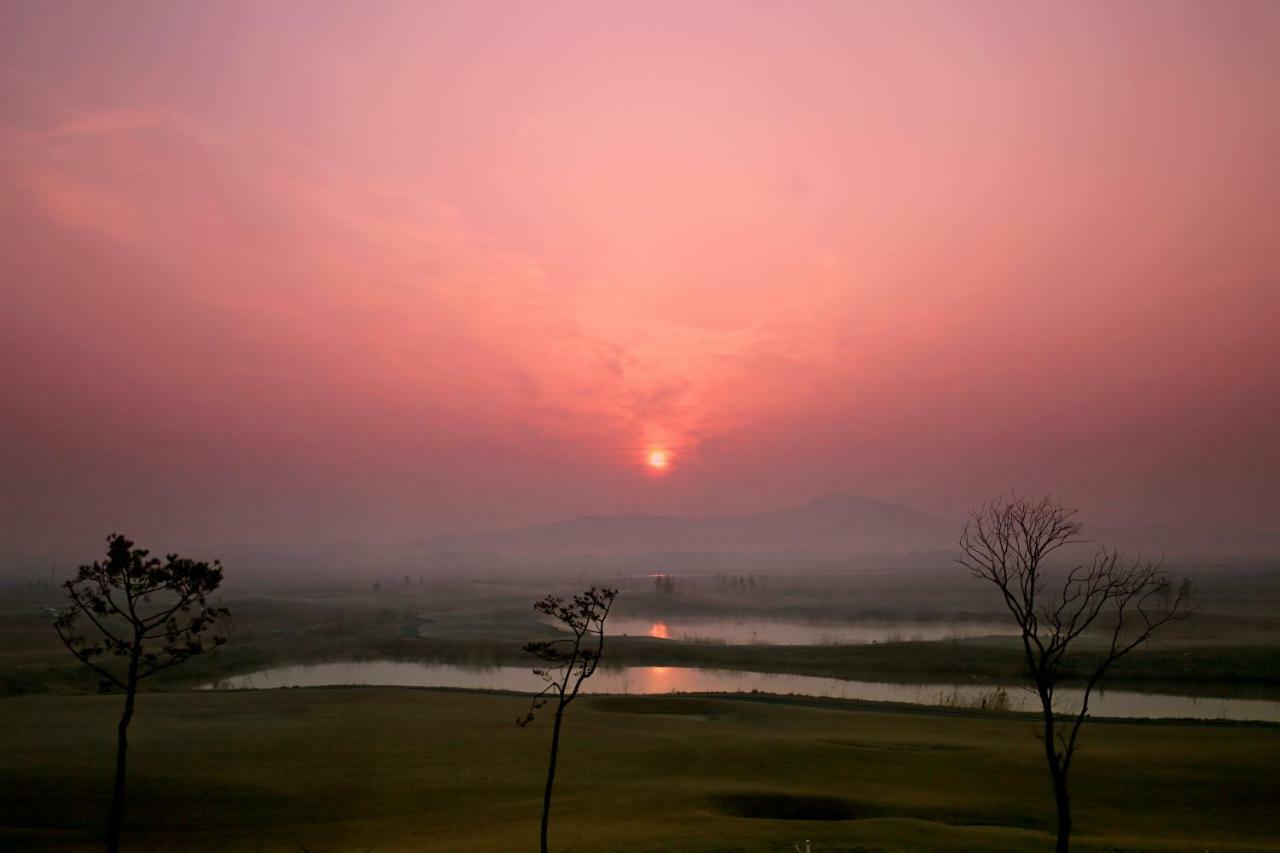 Latierra Terrace Golf Village Taean Exterior photo